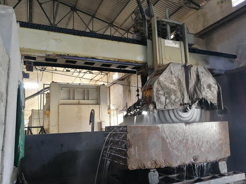 stone block cutter