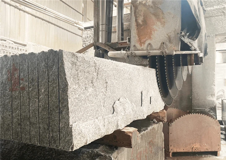 Stone Block Cutting Machine